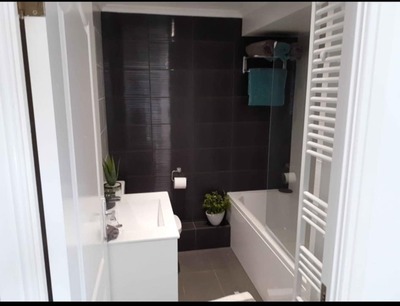 Floor tiling installation Liverpool